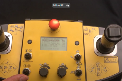 WIE MAN MIT EINEM HEBEL BEDIENT