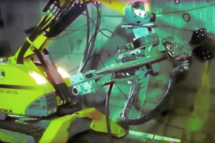 Roboty Brokk podczas pracy w ogromnej budowie metra Doha w Katarze!