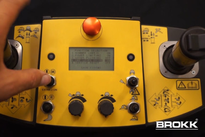 Jak obsługiwać maszynę za pomocą jednej dźwigni