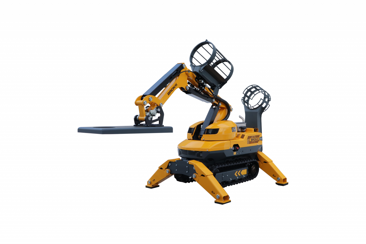 ATTACHMENT SPOTLIGHT: THE BROKK VACUUM EXCAVATOR